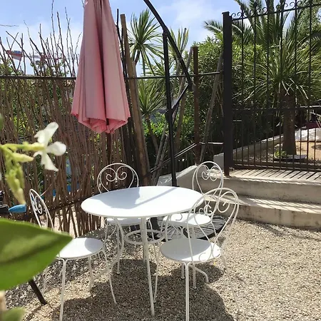 Rez-de-jardin Dans Maison Avec Piscine 아파트 빌뇌브루베